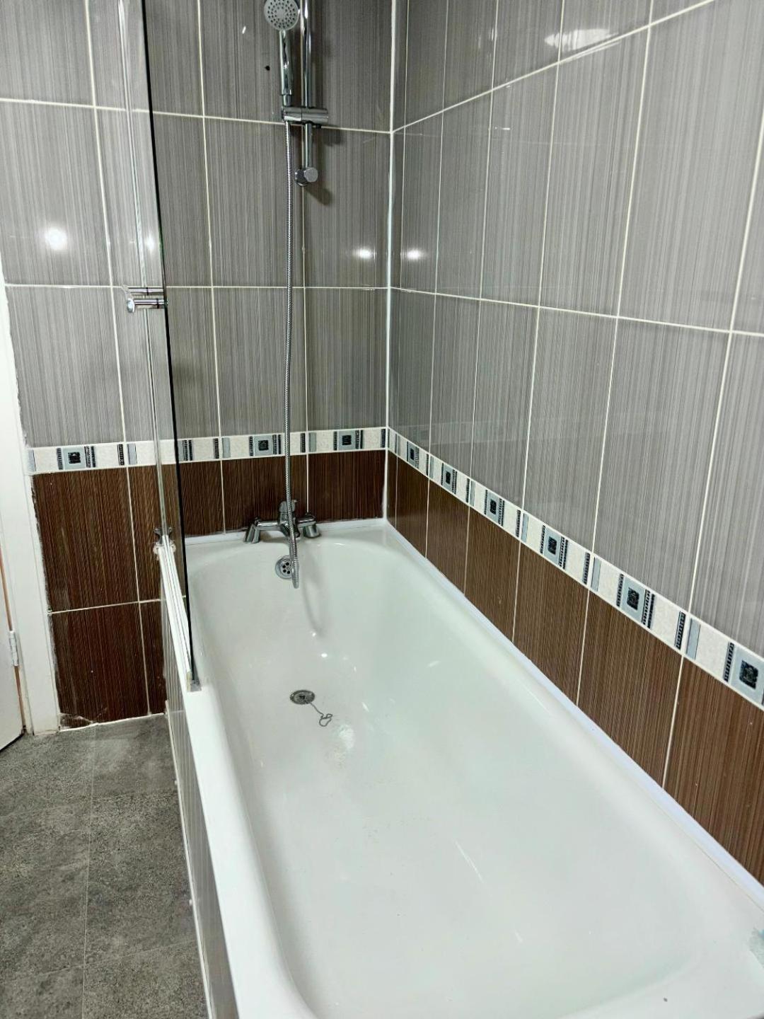 Stainless Guests House Hotel Dudley Buitenkant foto